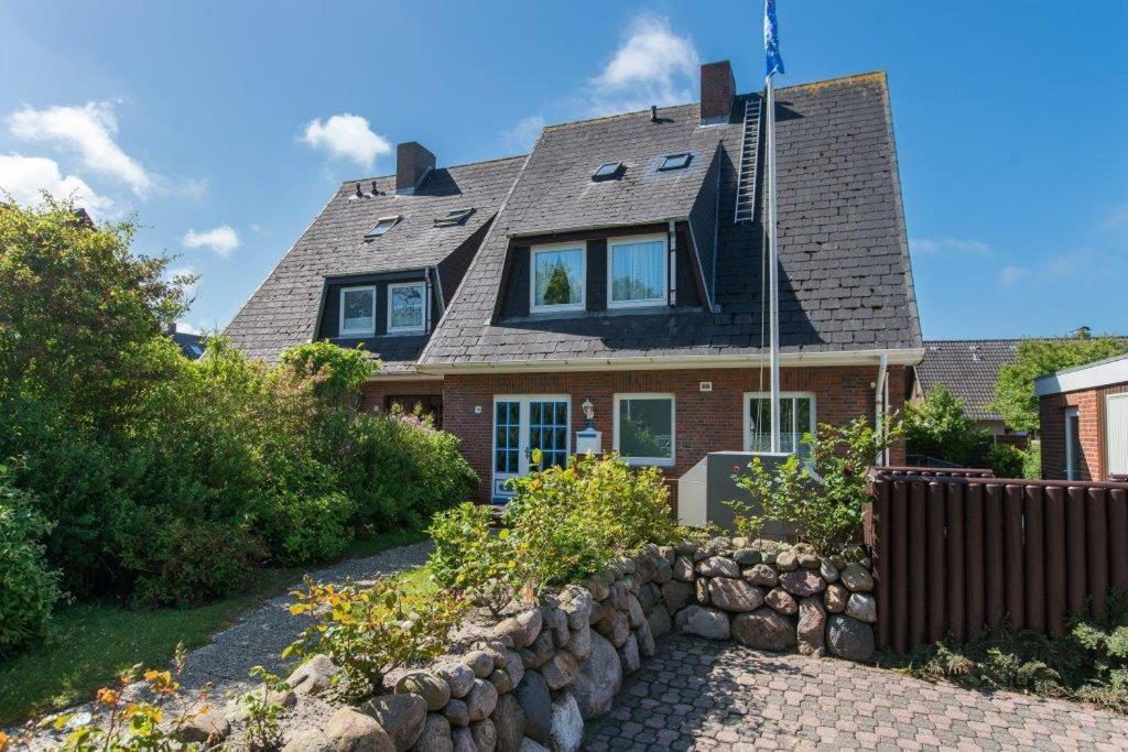 Ferienwohnung Blaue Huis Erdgeschoss Wenningstedt-Braderup Bagian luar foto